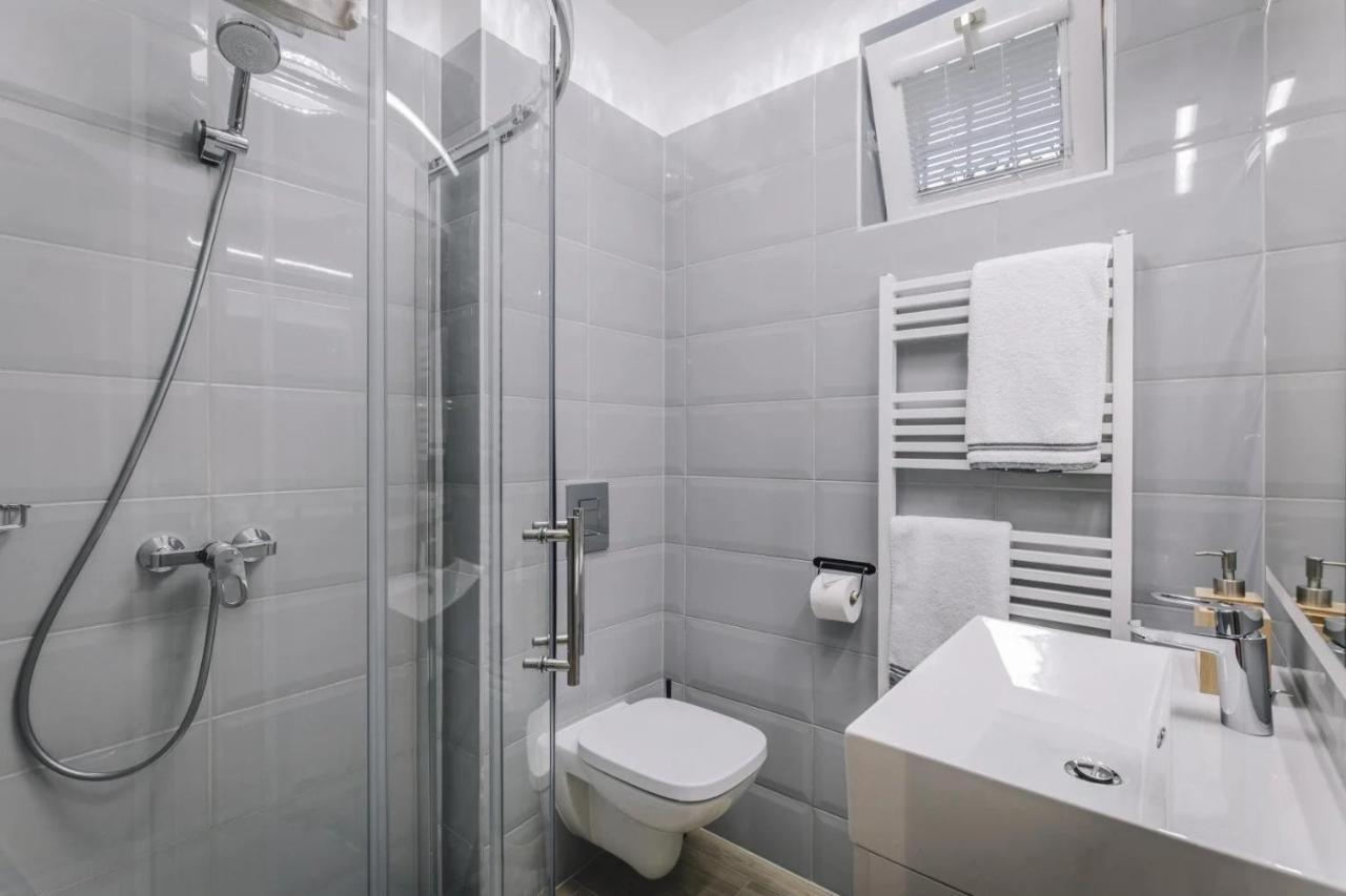Apartmanhaz Soho Gyor Ngoại thất bức ảnh