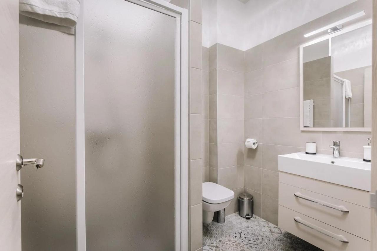 Apartmanhaz Soho Gyor Ngoại thất bức ảnh