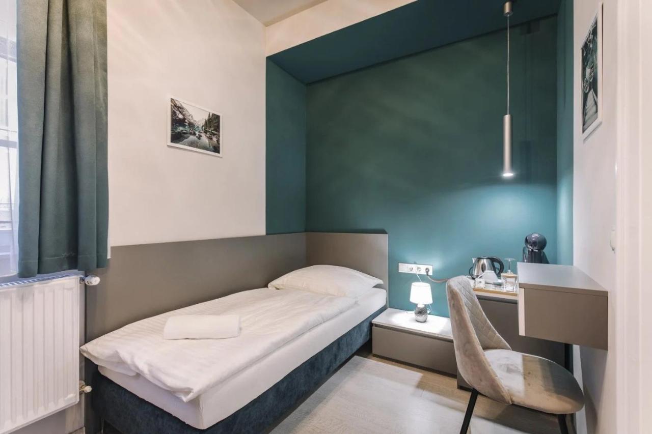 Apartmanhaz Soho Gyor Ngoại thất bức ảnh