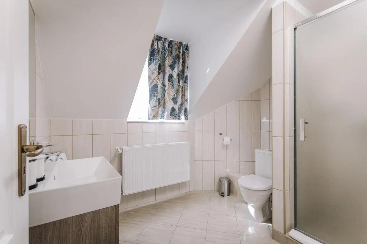 Apartmanhaz Soho Gyor Ngoại thất bức ảnh
