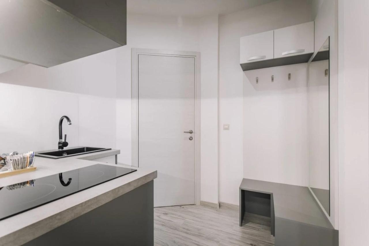 Apartmanhaz Soho Gyor Ngoại thất bức ảnh